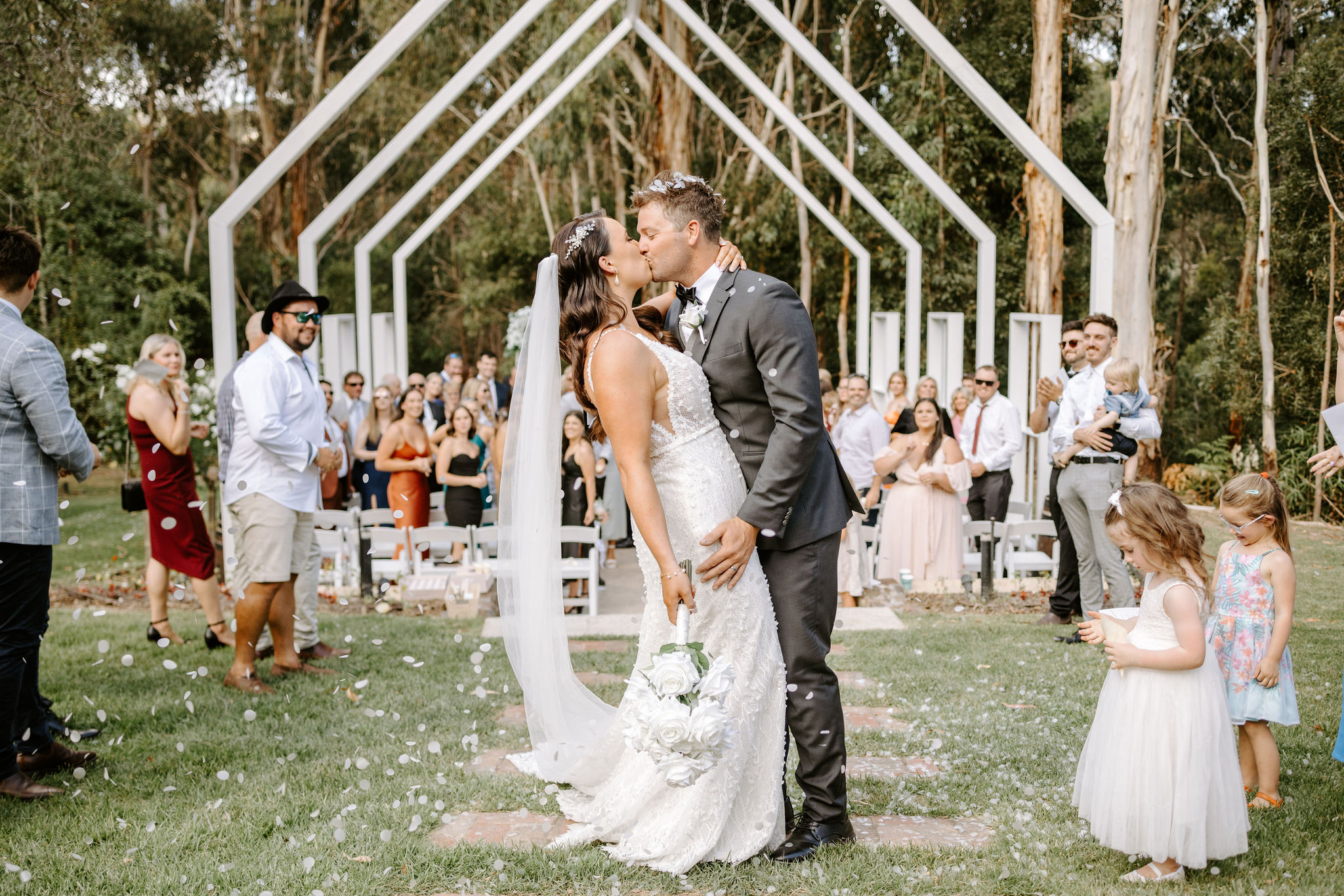 Wedding at Yarra Valley Estate Open Air Chape | Veri Photography l